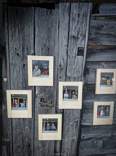 On the door of the ćenifa